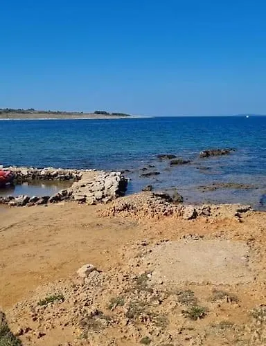 Alen Ii Apartment Vir